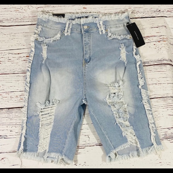 American Bazi Pants - American Bazi Womens Jean Shorts Sz 1X Plus Denim Raw Hem Distressed Light Blue
